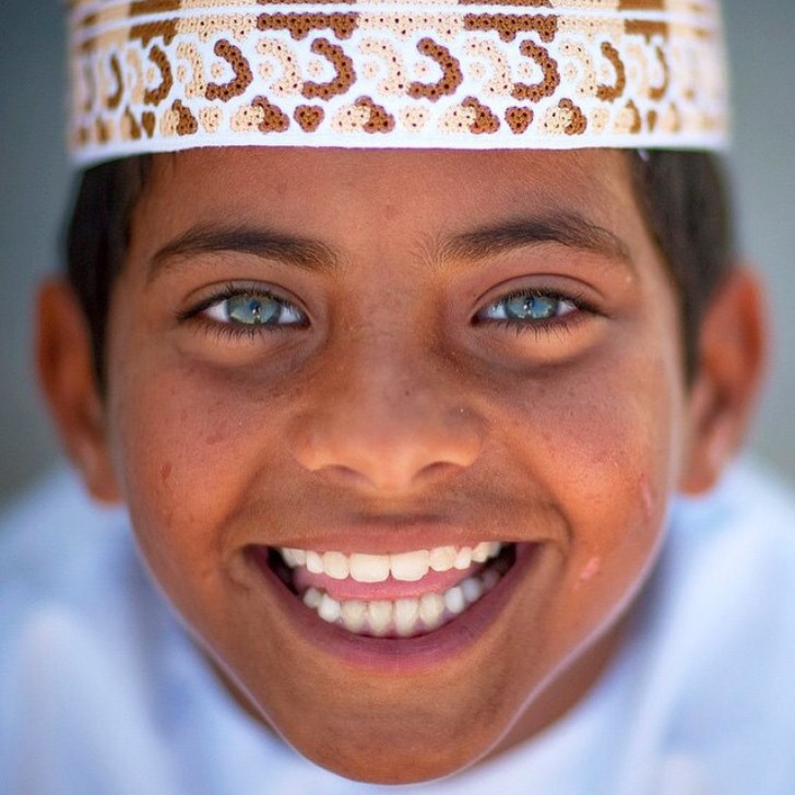 کودکی از عمان