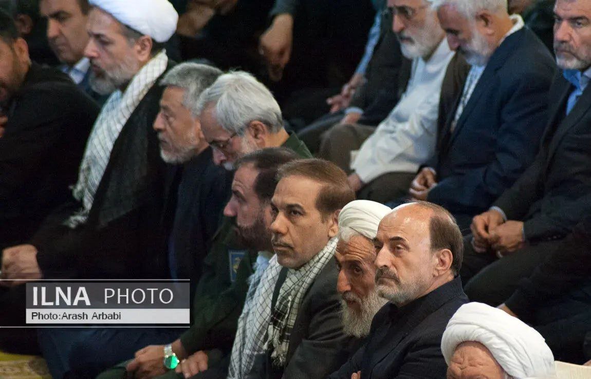 تصویری وایرال شده از حضور کاظم صدیقی در نماز جمعه امروز تهران + عکس 2