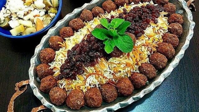 اعتقادات و خرافات درباره غذاهای شب سال نو / شب عید چرا سبزی پلو آخه؟ 4