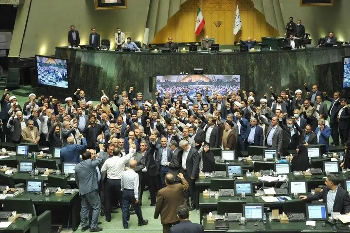 راهپیمایی نمایندگان مقابل مجلس برای فلسطین | عکس 2