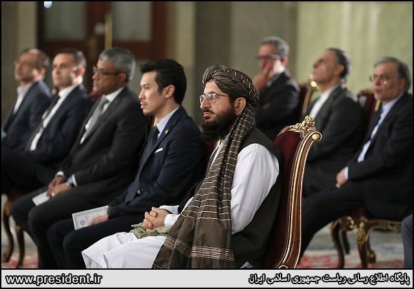 مراسم افطاری رئیسی با طالبان