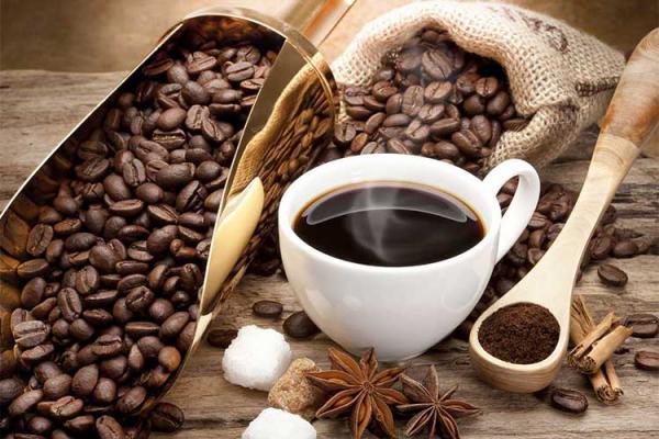 کافئین - نوشیدن قهوه
