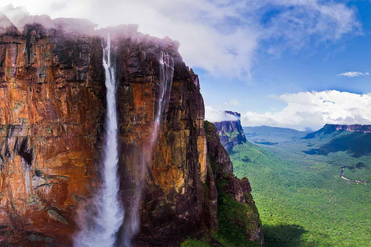 بلندترین آبشار جهان