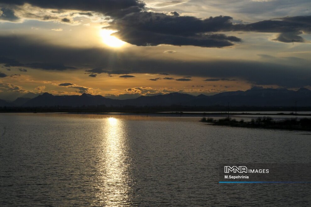 دریاچه ارومیه اینگونه جان گرفت؛ تصاویر خوش و نادیده از دریاچه ارومیه + عکس 25