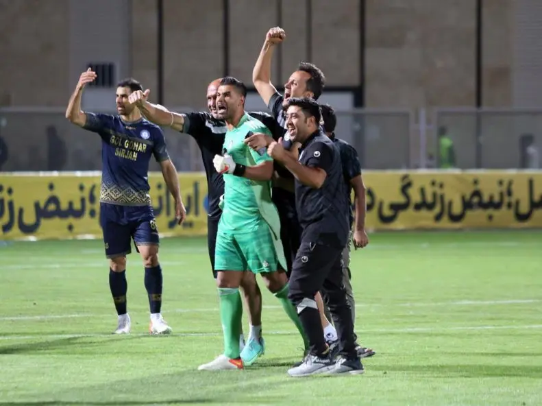 دروازهبان گلگهر: استقلالیها دلم را شکستند 2