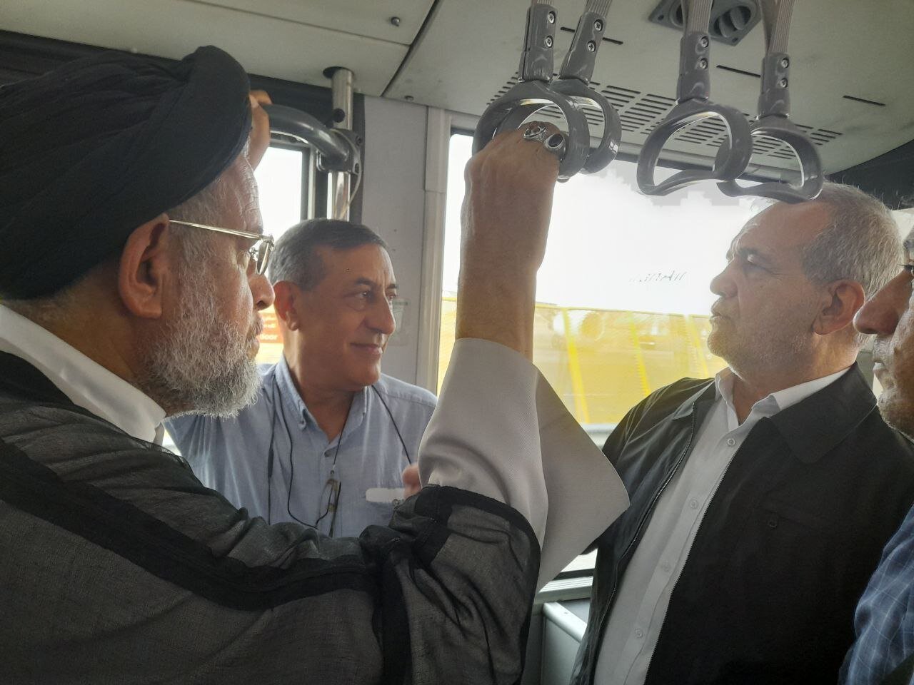 مسعود پزشکیان با وزیر سابق اطلاعات دیدار کرد + عکس 2