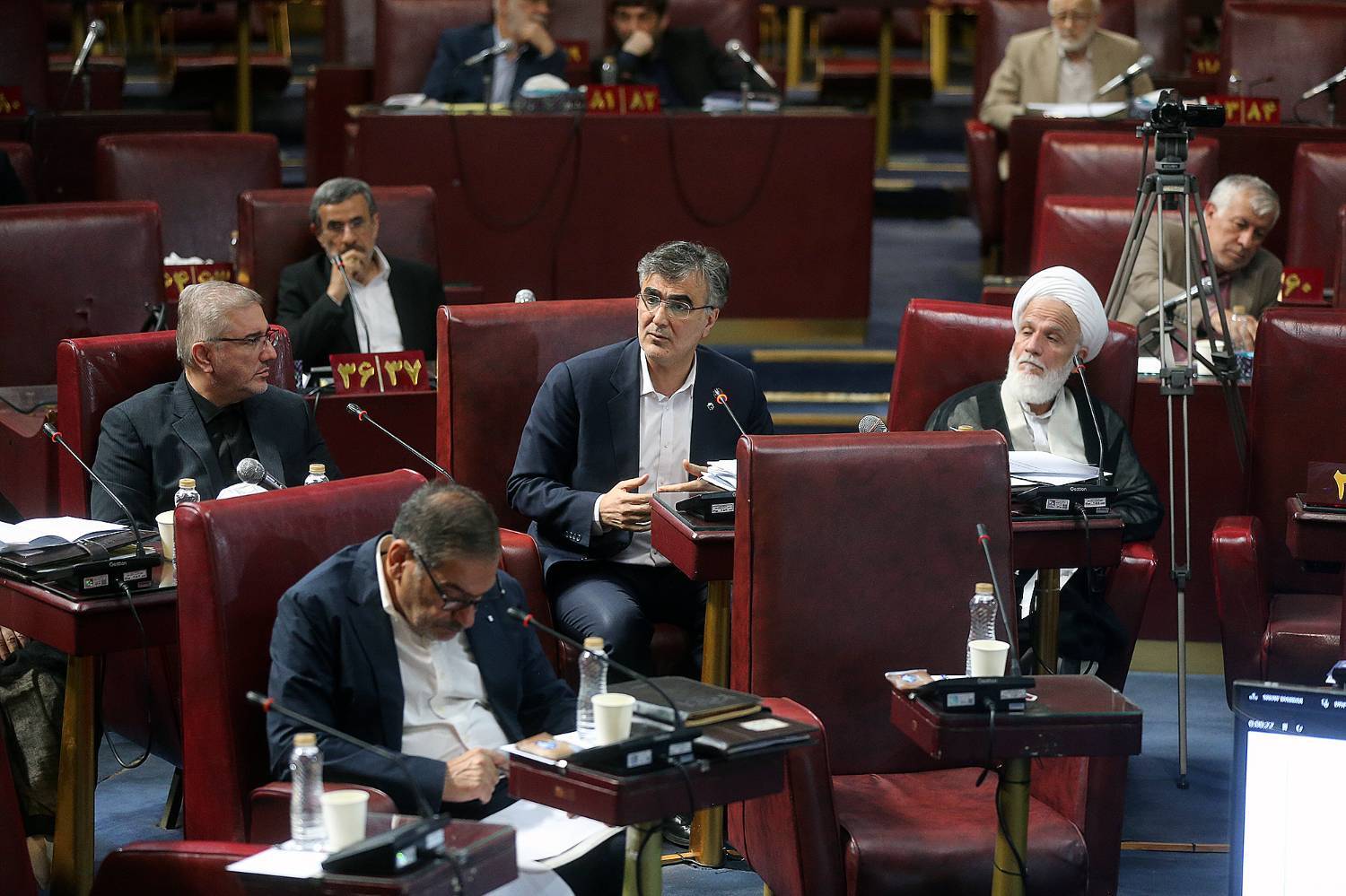 محمود احمدی نژاد در نشست مجمع تشخیص مصلحت 