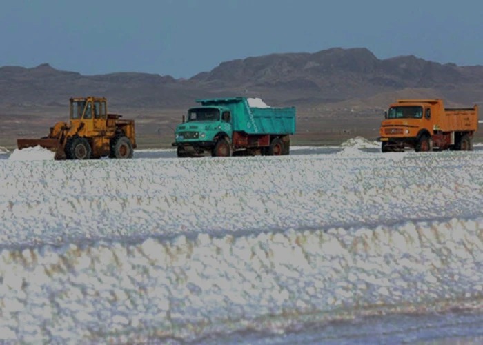 استخراج لیتیوم از دریاچه ارومیه توسط چینی ها