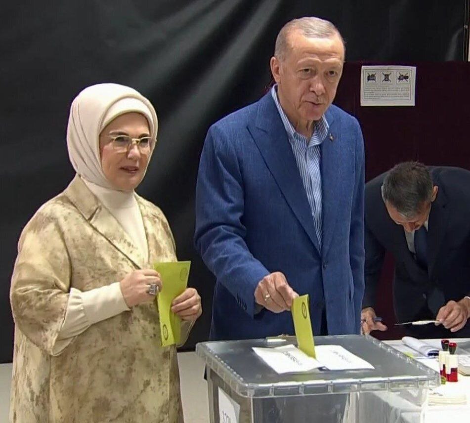 پوشش متفاوت همسران اردوغان و قلیچدار