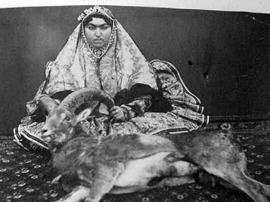 شکار شاهانه زن قاجار