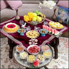 تزیین شب یلدا پنجشنبه شب 1402 | چیدمان سفره شب یلدا | تزیینات شب چله 6