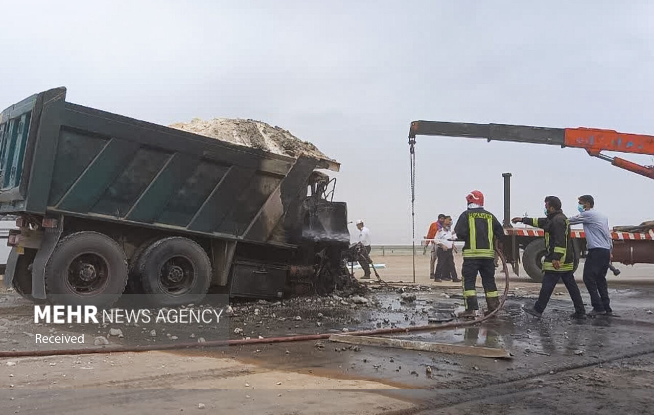 جزئیات دردناک از انفجار مهیب انفجار تانکر سوخت در جاده قم | تعداد مصدومان و جانباختگان اعلام شد + تصاویر 18+ 4