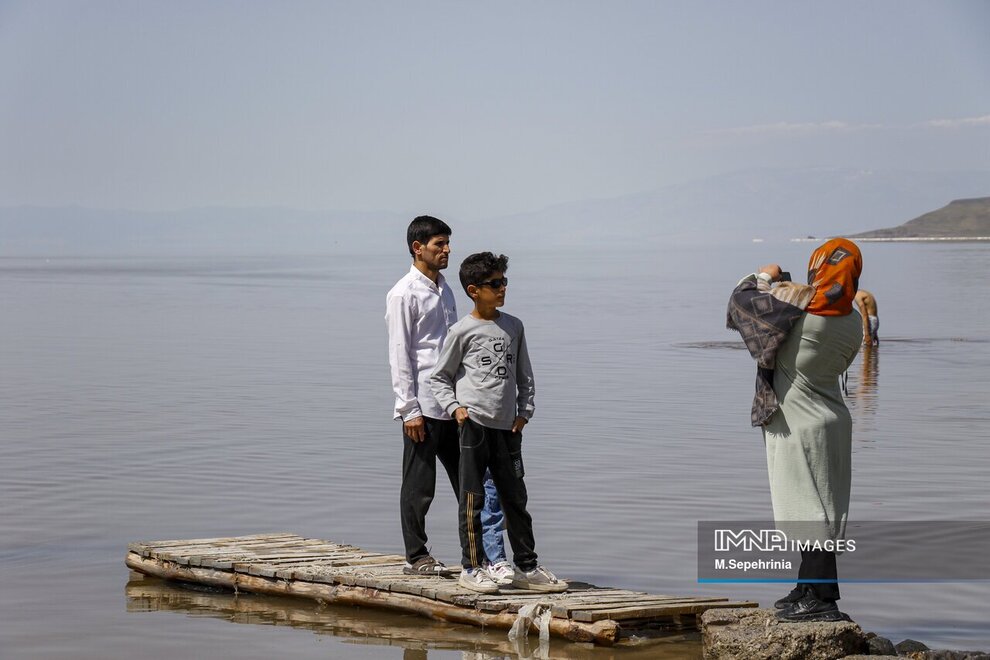 دریاچه ارومیه اینگونه جان گرفت؛ تصاویر خوش و نادیده از دریاچه ارومیه + عکس 6