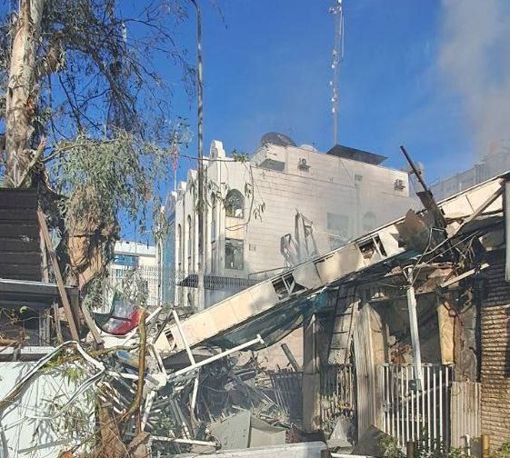 حمله اسراییل به سفارت ایران در سوریه
