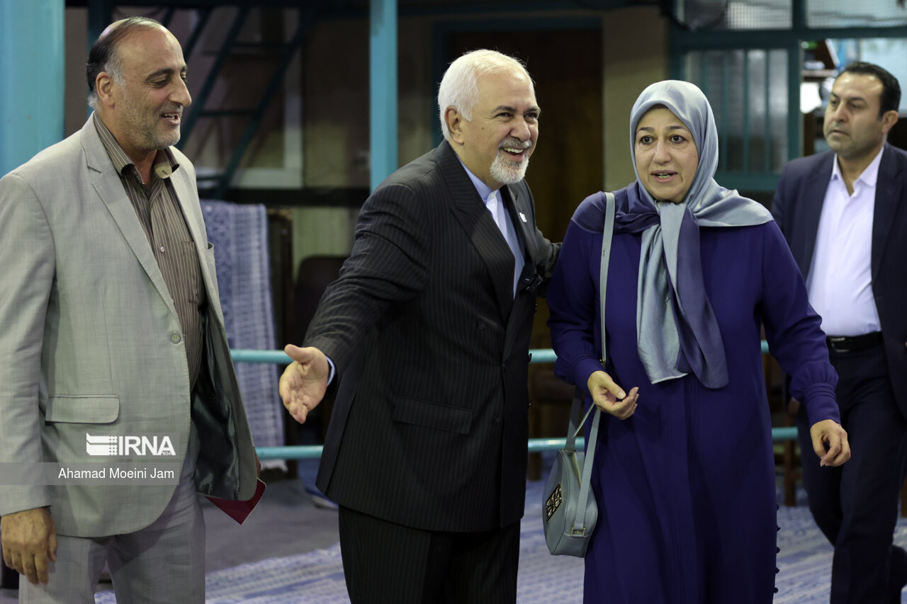 جواد ظریف و همسرش انتخابات ریاست جمهوری