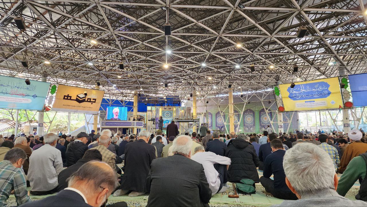 میزان حضور مردم در نمازجمعه تهران به امامت کاظم صدیقی