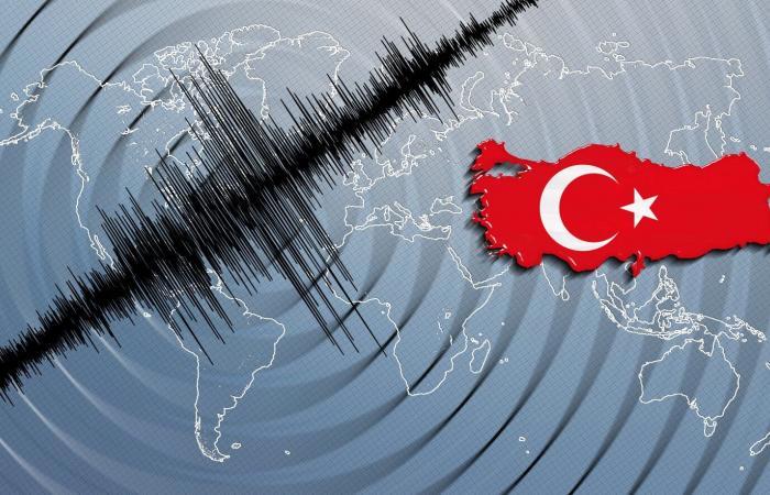 وقوع زلزله نسبتا شدید در ترکیه