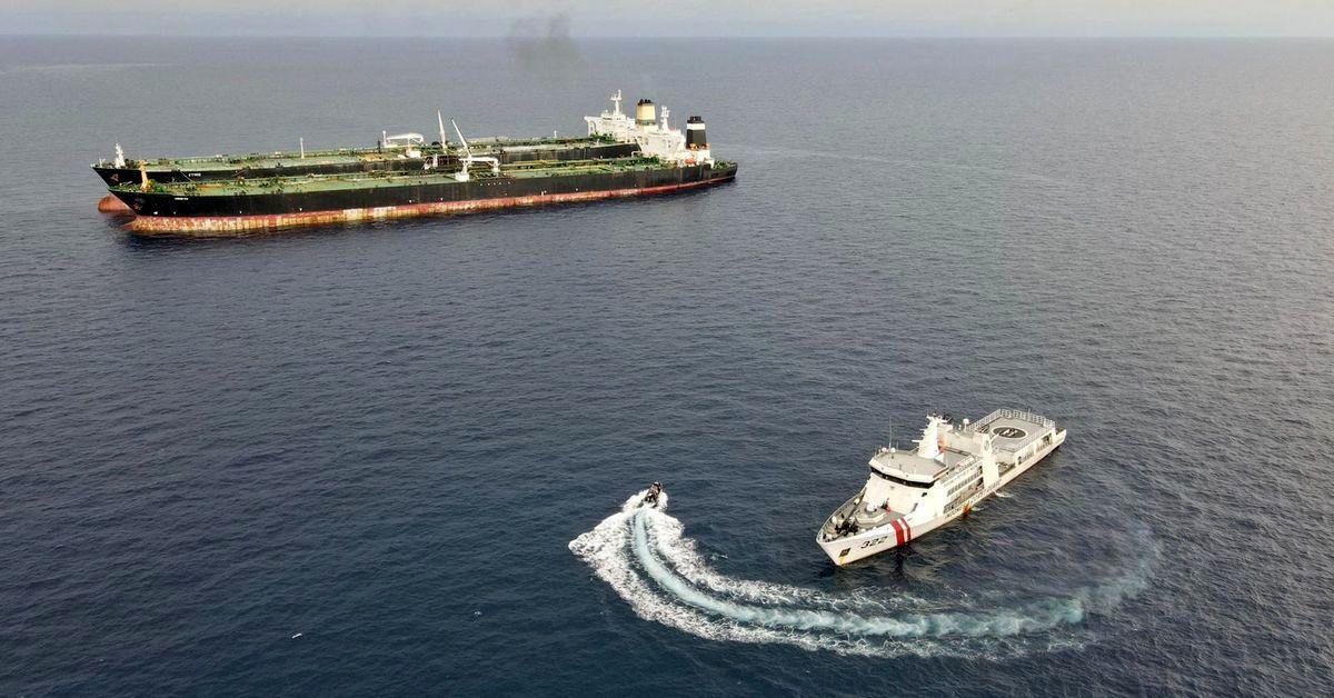 اعلام جزئیات جدید درباره توقیف نفتکش‌ ایرانی توسط اندونزی

