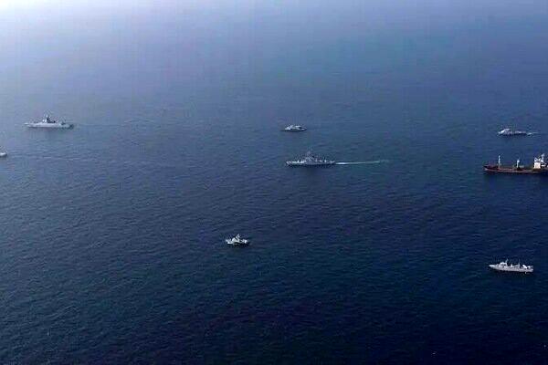 جزئیات توقیف نفتکش آمریکایی توسط نیروی دریایی ارتش
ایران

