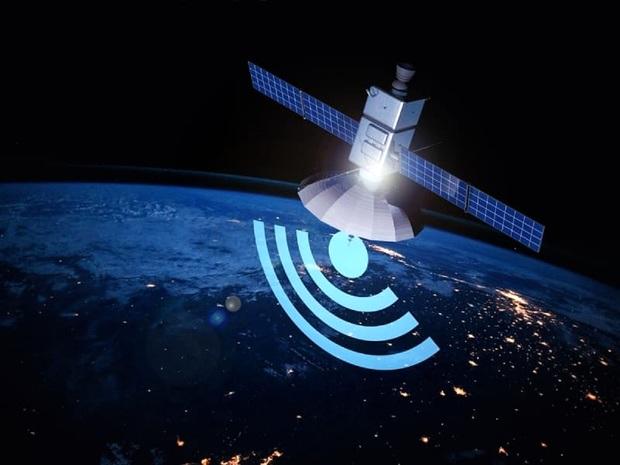 اینترنت ماهواره‌ای در ایران فعال شد!
