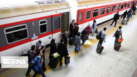 درگیری چند خانم در قطار تهران - یزد بر سر حجاب | عکس