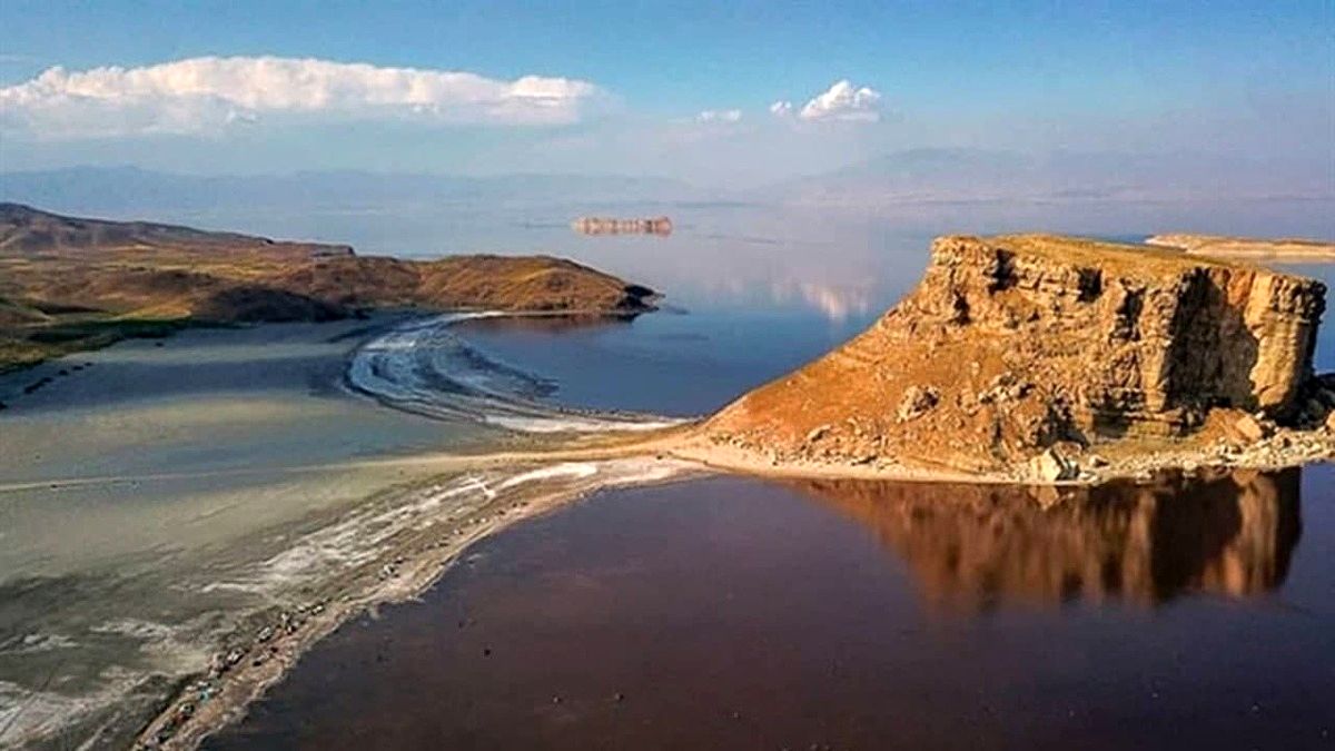 زندگی به دریاچه ارومیه بازگشت / ویدئو

