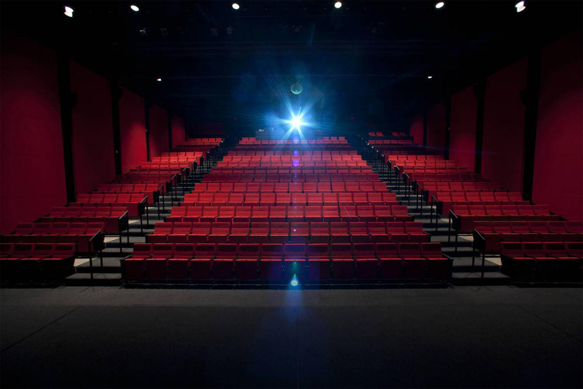 سینماها در تیرماه ۱۴۰۲ چقدر فروش داشتند؟