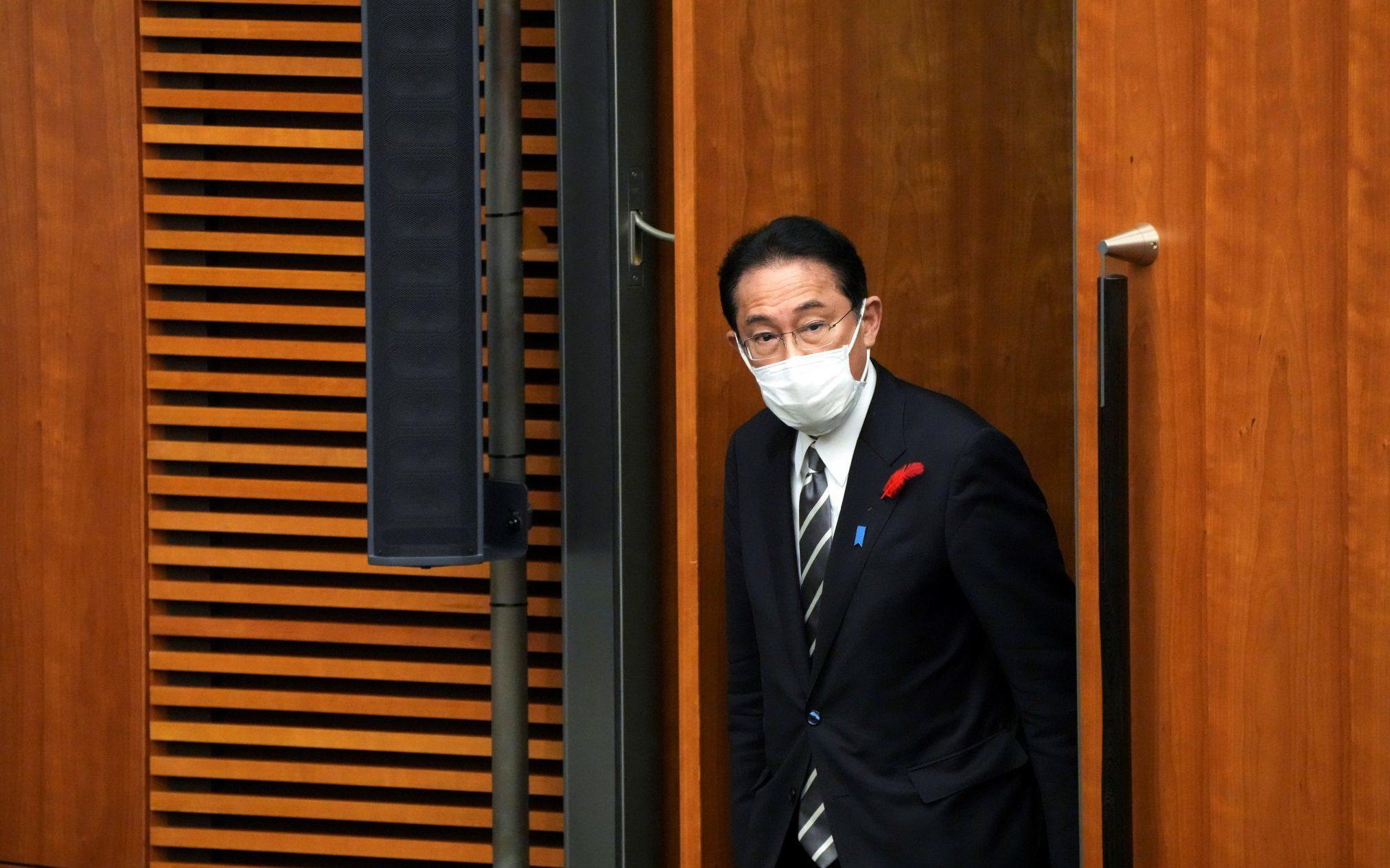 نخست وزیر ژاپن مبتلا به کرونا شد