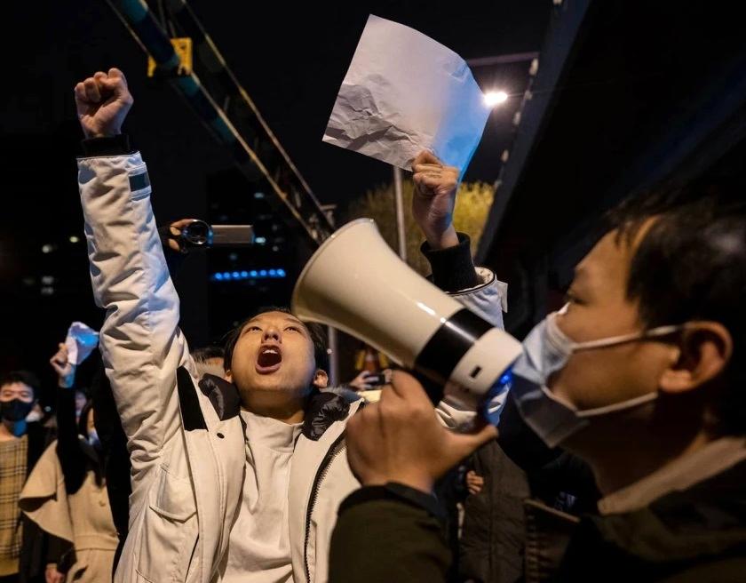 چرا اعتراضات بی سابقه سیاسی چین را فرا گرفت؟
