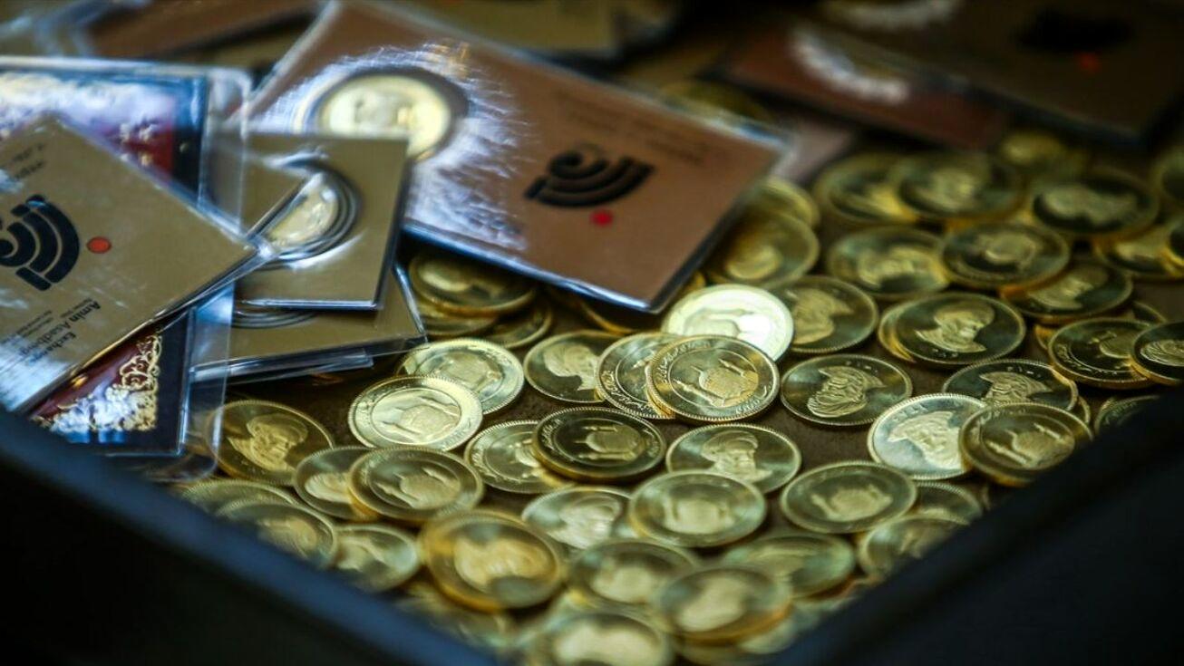 کاهش قیمت طلا | تقاضا برای خرید سکه کم شد