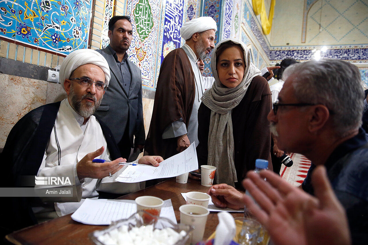 خبر مهم دیوان عدالت برای کارگران و بازنشستگان | احتمال اصلاح حقوق و دستمزدها 