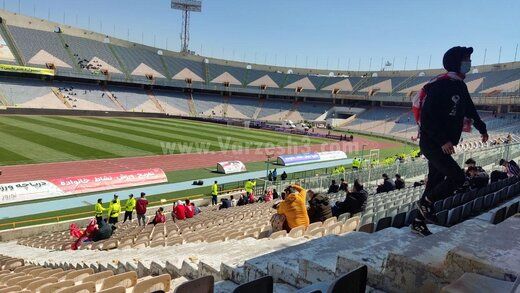 پرسپولیسی ها، پرسپولیس را تحریم کردند