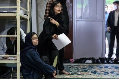 زنان بازداشت شده اعتراضات در ندامتگاه زنان تهران / تصاویر