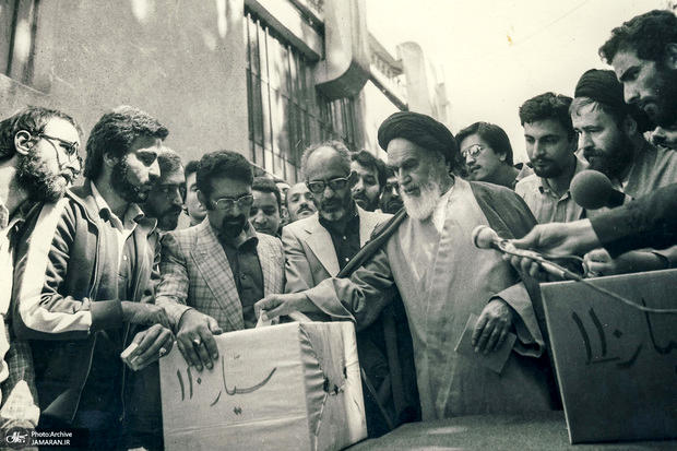 امام خمینی در انتخابات‌ها به چه کسانی رای داده است؟ | این اسامی برای نخستین بار منتشر می شود+  تصویر 