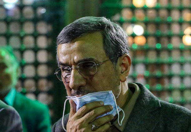 ماجرای کبودی صورت احمدی نژاد چیست + عکس

