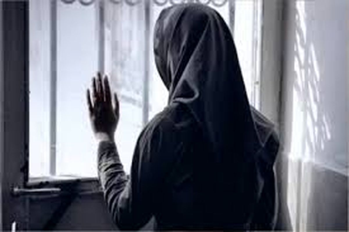 خودزنی وحشتناک دختر 15 ساله  در مشهد(+16)