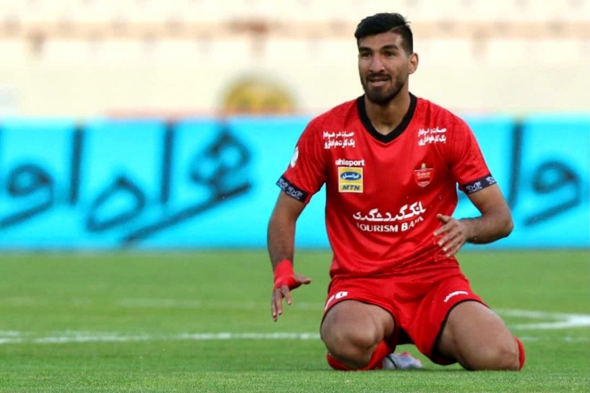 انفجار بمب بزرگ نقل و انتقالاتی پرسپولیس در اصفهان / سرخپوشان از سپاهان انتقام گرفتند