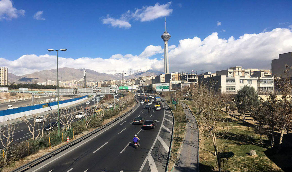 هوای تهران گرم می‌شود