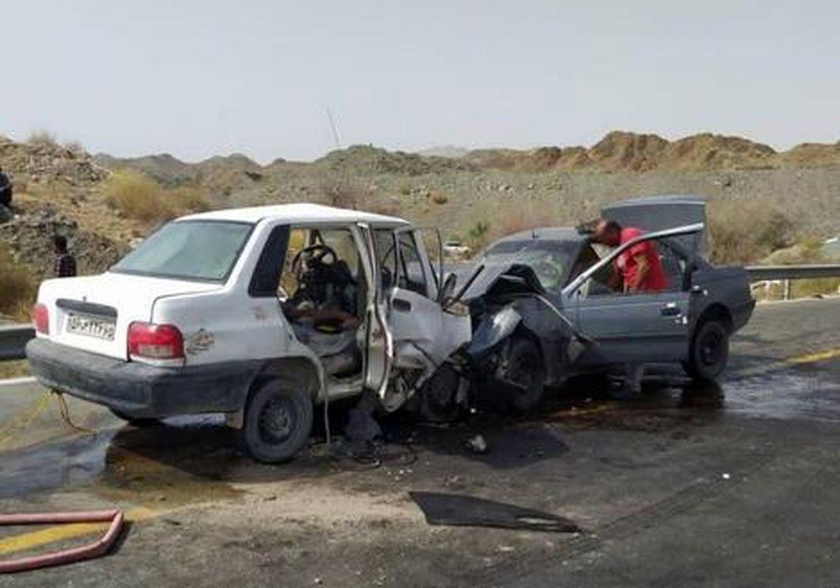 تصادف وحشتناک ۵ کشته و زخمی برجای گذاشت