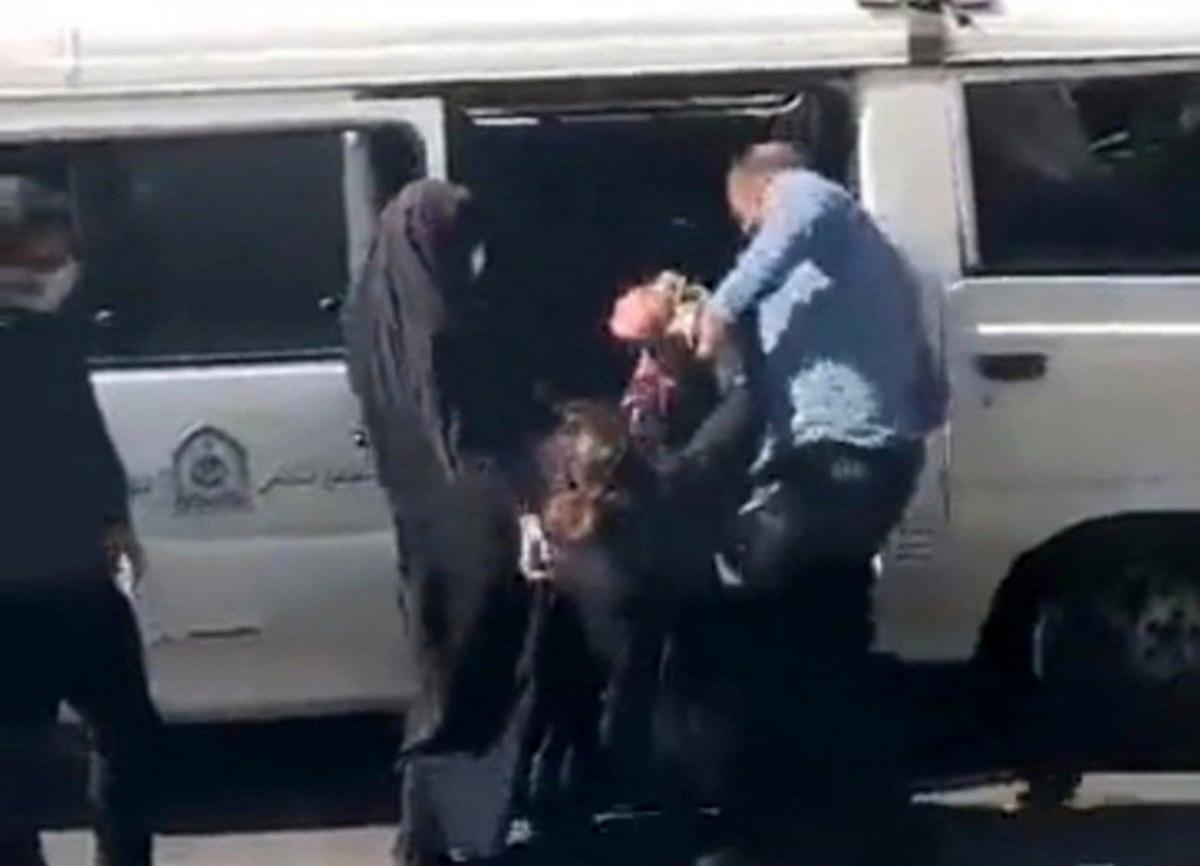 دستور رییس جمهوری درباره برخورد نامناسب پلیس با یک دختر +ویدئوی جنجالی بازداشت یک زن