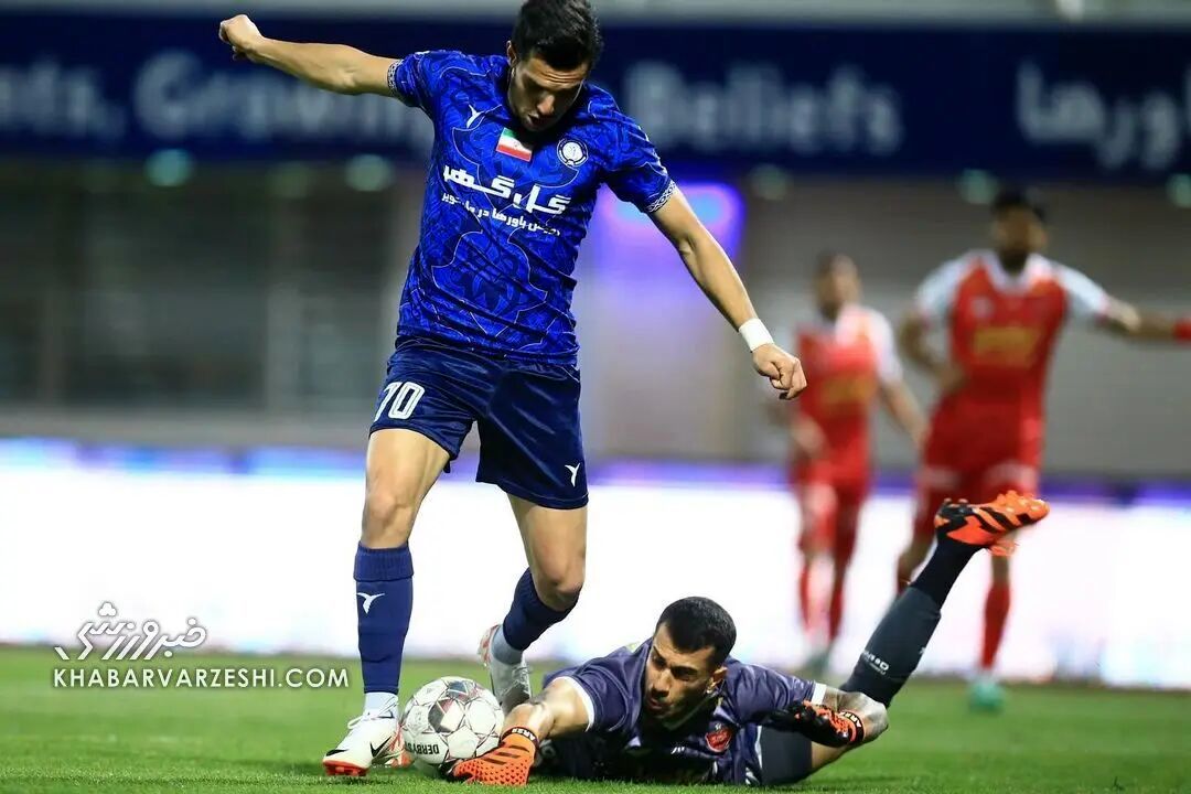 رونمایی از سوپرمن جدید پرسپولیس + عکس