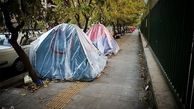 چادر نشینی همراهان بیمار اطراف بیمارستان های  تهران 