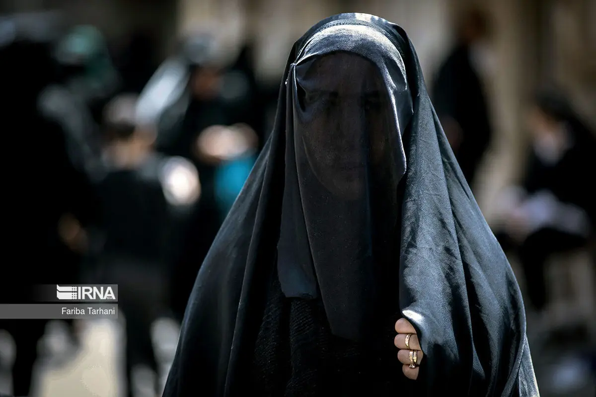 عزاداری بانوانِ نقابزده در «چهل منبر» لرستان