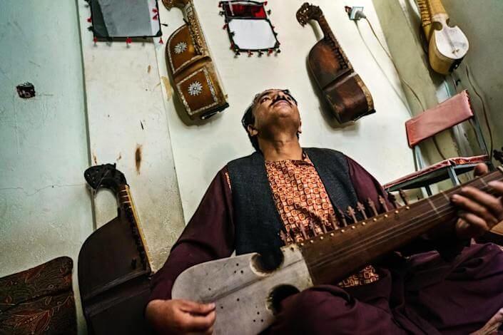 بیش از ۱۰۰ موزیسین از افغانستان گریخته‌اند