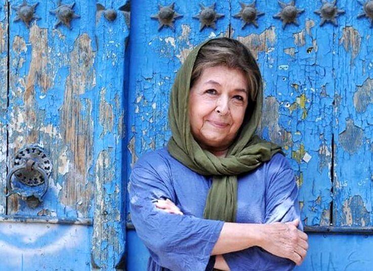 کامنت جنجالی لیلی گلستان درباره وکالت شهناز تهرانی به پهلوی | عکس 