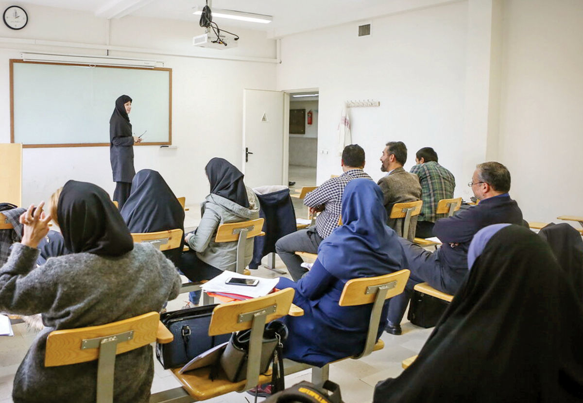 جذب مخفیانه ۱۵۰۰۰ استاد سهمیه‌ای در دانشگاه‌ها 