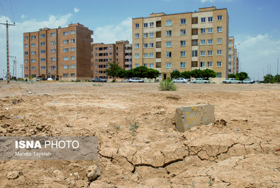 فرونشست زمین اصفهان