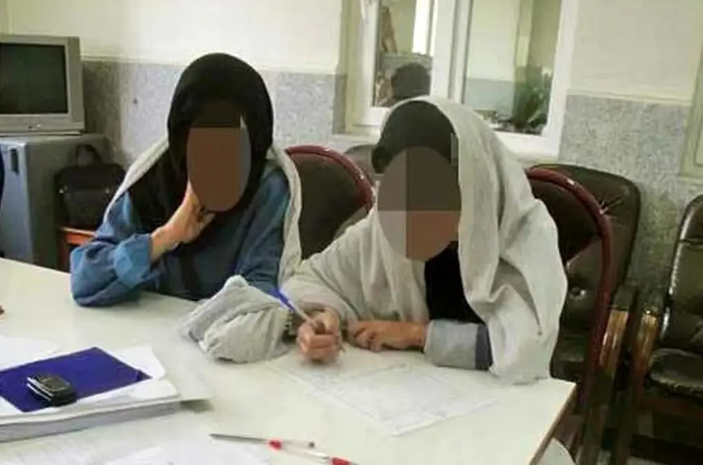 ۲ خواهر پدرشان را گروگان گرفتند!