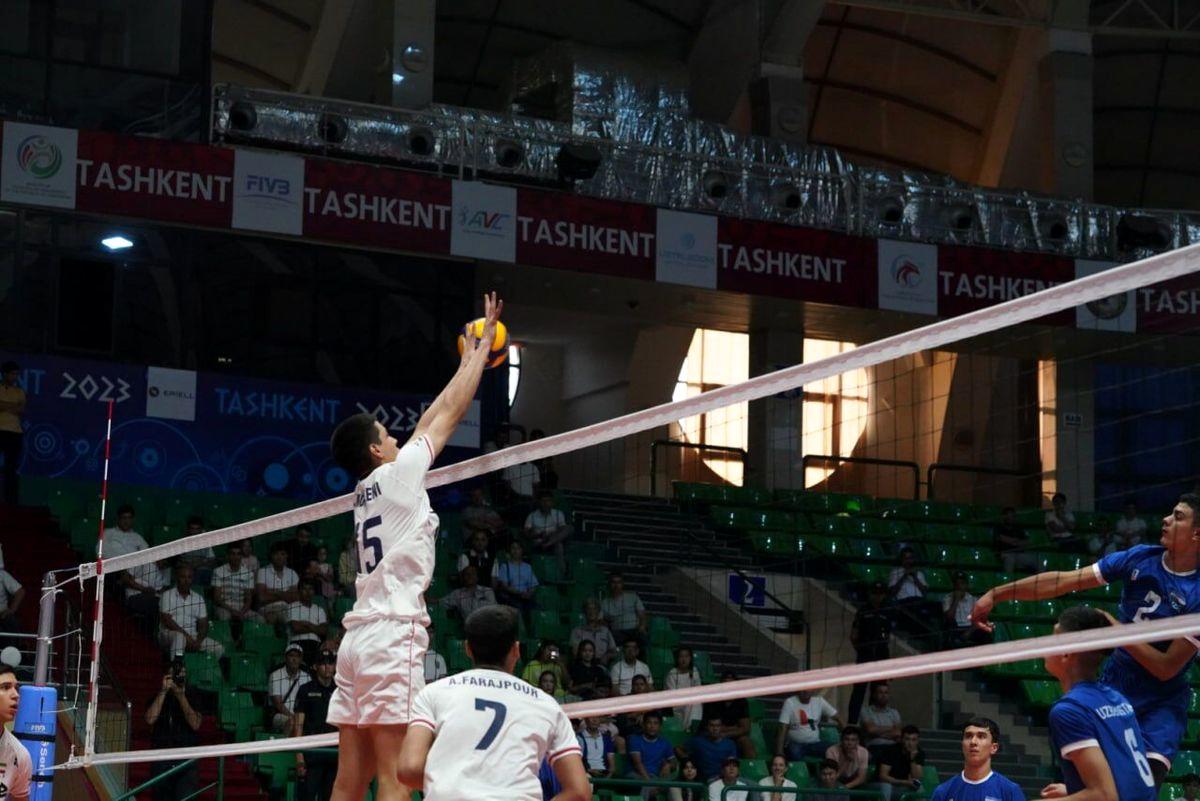 تیم والیبال زیر ۱۶ سال ایران به نیمه نهایی قهرمانی آسیا رسید