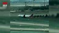 برخورد هولناک هواپیما با خودروی آتش‌نشانی + فیلم